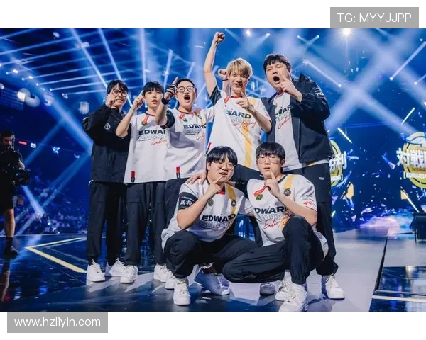 EDG以52分稳居大师赛积分榜首位其他战队紧随其后争夺名次