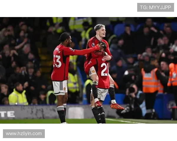 曼联主场迎战伯恩利争夺英超积分榜重要三分之战