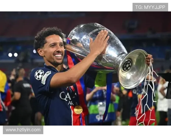 马尔基尼奥斯的崛起与影响力解析：从球场到生活的多重角色